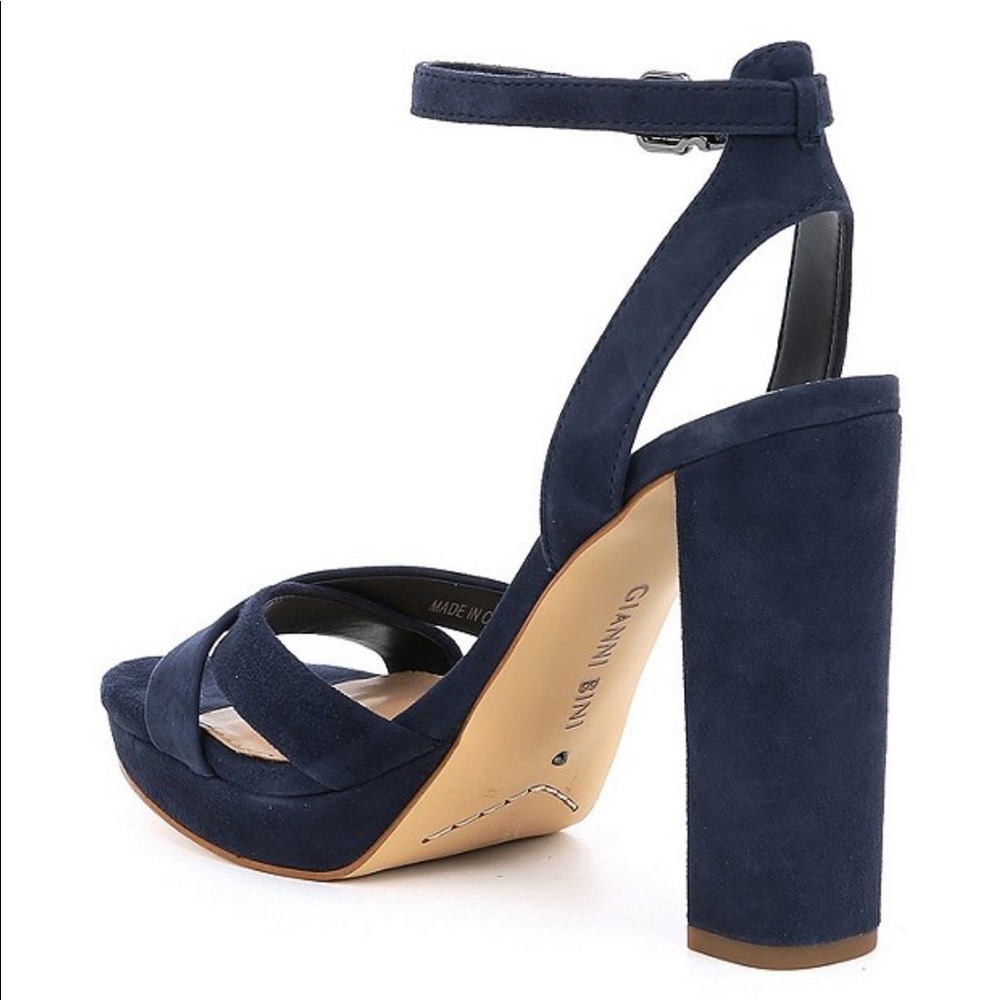 Gianni Bini Suede Navy Blue Sandal *NEW* - Picture 6 of 7